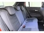 Fiat 600 1.2 Turbo 145pk Hybrid Automaat Sport | DEMO | Navigatie | Achteruitrijcamera | Elektrische achterklep | LED Matrix koplampen | Sportief interieur | 18" Lichtmetalen velgen | Zwart dak
