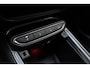 Fiat 600 1.2 Turbo 145pk Hybrid Automaat Sport | DEMO | Navigatie | Achteruitrijcamera | Elektrische achterklep | LED Matrix koplampen | Sportief interieur | 18" Lichtmetalen velgen | Zwart dak