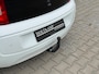 Volkswagen Up! 1.0 White Up | PANO | CRUISE | AIRCO | STOELVERWARMING | TREKHAAK