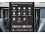 Volvo XC60 T6 Recharge AWD Ultra Black Edition - Luchtvering - Panorama/schuifdak - IntelliSafe Assist & Surround - 360º Camera - Harman/Kardon audio - Adaptieve LED koplampen - Verwarmde voorstoelen, stuur & achterbank - Parkeersensoren voor & achter - Elektr. bedienb. voorstoelen met geheugen - Head up display - Draadloze tel. lader - Extra getint glas - Inklapbare trekhaak - 21' LMV