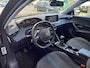 Peugeot 2008 1.2 PureTech Allure Pack - CAMERA - KEYLESS - CARPLAY / ANDROID - LED - NL AUTO - DISTRIEM IS NIEUW -