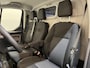 Ford Transit Custom 300 2.0 TDCI L1H1 Trend 130 PK Automaat / Euro 6 / Schuifdeur L + R / Airco / CarPlay / Cruise Control Adap. / Trekhaak / Xenon / Navigatie / 3-Zits / 27.300 KM !!