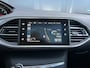 Peugeot 308 SW 1.2 PureTech Allure PANO DAK TREKHAAK NAVI CRUISE ECC LMV