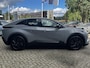 Toyota C-HR / C-HR+ First Edition 77 kWh STOEL/STUURVERWARMING EL-ACHTERKLEP BLINDSPOT CLIMA APPLE/ANDROID PARK-SENSOR