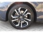 Volvo V40 Cross Country T3 152PK Nordic+ / Navigatie / Panoramadak / Leren bekleding / Elektrische bestuurdersstoel met geheugen / Stoelverwarming / 18" velgen / Achteruitrijcamera / Trekhaak