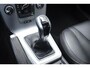 Volvo V40 Cross Country T3 152PK Nordic+ / Navigatie / Panoramadak / Leren bekleding / Elektrische bestuurdersstoel met geheugen / Stoelverwarming / 18" velgen / Achteruitrijcamera / Trekhaak