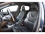 Volvo V40 Cross Country T3 152PK Nordic+ / Navigatie / Panoramadak / Leren bekleding / Elektrische bestuurdersstoel met geheugen / Stoelverwarming / 18" velgen / Achteruitrijcamera / Trekhaak