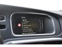 Volvo V40 Cross Country T3 152PK Nordic+ / Navigatie / Panoramadak / Leren bekleding / Elektrische bestuurdersstoel met geheugen / Stoelverwarming / 18" velgen / Achteruitrijcamera / Trekhaak