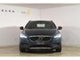 Volvo V40 Cross Country T3 152PK Nordic+ / Navigatie / Panoramadak / Leren bekleding / Elektrische bestuurdersstoel met geheugen / Stoelverwarming / 18" velgen / Achteruitrijcamera / Trekhaak
