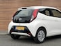 Toyota Aygo 1.0 VVT-i x-play Camera / Navigatie / 5Drs