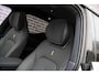 Lynk & Co 02 More 66 kWh | 445 km elektrisch bereik | Adaptive Cruise Control | Panoramadak | Harman Kardon Premium Audio Systeem | 360 graden camera | Dodehoekdetectie | Stoel/Stuurverwarming | Apple CarPlay/Android Auto | 20"LM-velgen | Elektrisch bedienbare voorstoelen met geheugenfunctie | Klimaat warmtepomp | Elektrisch bedienbare achterklep |