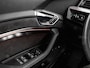 Audi E-tron 55 300kW/408PK S Line 95Kwh · SOH 94,6% · Panoramadak · Leder/Alcantara · 360°Camera + Parkeersensoren · Stoelverwarming ·