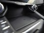 Lynk & Co 01 1.5 Luxury 262Pk (BLACK PACK, PANORAMADAK, APPLE CARPLAY, INFINITY AUDIO, SFEERVERLICHTING, MEMORY SPORTSTOELEN, ADAPTIVE CRUISE CONTROL, 360 CAMERA, STOELVERWARMING, GETINT GLAS, KEYLESS)
