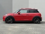 MINI Mini Electric Yours 33 kWh / Cruise control / Stoelverwarming / Schuif/open dak / Achteruitrijcamera / Navigatiesysteem / Lederen bekleding / Climate control /