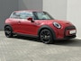 MINI Mini Electric Yours 33 kWh / Cruise control / Stoelverwarming / Schuif/open dak / Achteruitrijcamera / Navigatiesysteem / Lederen bekleding / Climate control /