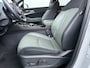 Kia Sportage 1.6 T-GDi Hybrid Dark Edition - Navigatie - Stoel-/stuurverwarming - Cruise Control - Climate Control - Fabrieksgarantie tot 08-2031