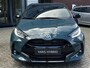 Toyota Yaris 130 Executive LM-VELG 17" BI-TONE BLIND-SPOT STOEL/STUURVERWARMING PARK-SENSOR APPLE/ANDROID