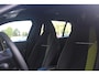 Abarth 600e Abarth Turismo 240PK 54 kWh | "TORSEN" MECHANISCH SPERDIFFERENTIEEL | SABELT SPORT STOELEN | 20" LICHTMETALEN VELGEN ABARTH DESIGN | ABARTH BODYKIT | PARKEERSENSOREN ACHTER | ABARTH REMKLAUWEN | ADAPTIVE CRUISE CONTROL | DRAADLOZE APPLE CARPLAY/ANDROID AUTO | DC SNELLAAD FUNCTIE | KEYLESS START | AUTOMATISCH DIMMENDE BINNENSPIEGEL |