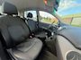 Hyundai i10 1.1 i-Drive 4cilinder NL AUTO NAP! NW 4SEASON BANDEN! DEALER OH! AUX l Elek pakket l Centraal l Spoiler! TOPSTAAT!
