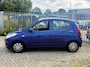 Hyundai i10 1.1 i-Drive 4cilinder NL AUTO NAP! NW 4SEASON BANDEN! DEALER OH! AUX l Elek pakket l Centraal l Spoiler! TOPSTAAT!