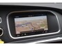 Volvo V40 Cross Country T3 Polar+ Luxury Amber Licht interieur | Panoramadak | HarmanKardon Premium Sound | Achterruitrijcamera | KeyLess | Stoelverwarming | Navigatiesysteem | Extra getint glas achter | 18'' lichtmetalen velgen