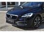 Volvo V40 Cross Country T3 Polar+ Luxury Amber Licht interieur | Panoramadak | HarmanKardon Premium Sound | Achterruitrijcamera | KeyLess | Stoelverwarming | Navigatiesysteem | Extra getint glas achter | 18'' lichtmetalen velgen