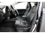 Toyota RAV4 2.0 Executive Business 4WD | Trekhaak | Leder | Stoelverwarming | Navigatie | Keyless | Xenon | Cruise Control | Clima | Parkeersensoren voor/achter | Camera | 18 inch | Bluetooth