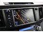 Toyota RAV4 2.0 Executive Business 4WD | Trekhaak | Leder | Stoelverwarming | Navigatie | Keyless | Xenon | Cruise Control | Clima | Parkeersensoren voor/achter | Camera | 18 inch | Bluetooth