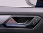 Volkswagen T-Roc 1.5 TSI Style Automaat - Led verlichting - Camera - Navigatie