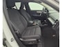 Volvo XC40 1.5 T5 Recharge R-Design Seat Pack - Park Assist Pack - Lighting Pack - Winter Pack - Cruise control adaptief -  Two Tone - Telefoonlader -  19"Licht metaal - Privacy Glass - Intellisafe Pro Pakket