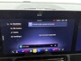 Mercedes-Benz CLA 180 Business Solution AMG | Premium pakket | Nightpakket | Trekhaak | Vast panoramadak | Warmtewerend, donkergetint glas |  URBAN GUARD | 18" vijfspaaks lichtmetalen AMG-velgen |