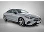 Mercedes-Benz CLA 180 Business Solution AMG | Premium pakket | Nightpakket | Trekhaak | Vast panoramadak | Warmtewerend, donkergetint glas |  URBAN GUARD | 18" vijfspaaks lichtmetalen AMG-velgen |