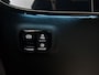 Mercedes-Benz CLA 180 Business Solution AMG | Premium pakket | Nightpakket | Trekhaak | Vast panoramadak | Warmtewerend, donkergetint glas |  URBAN GUARD | 18" vijfspaaks lichtmetalen AMG-velgen |