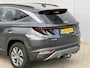 Hyundai Tucson 1.6 T-GDI HEV Comfort Automaat 230PK / Trekhaak met 1650KG Trekgewicht / Navigatie / Cruise Control / Camera / Stoelverwarming / Climate Control