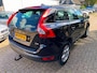 Volvo XC60 2.0 D3 Momentum Automaat / Navi