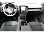 Volvo EC40 Single Motor Ext. Range 82 kWh Ultra Europa Black Edition | 20" Lichtmetalen velgen Black | Panoramadak | Microtech/Nubuck Stoelen| Verwarmbare voorstoelen+stuurwiel | Achterbank Verwarmd | Elektrisch bedienbare voorstoelen | 360 graden camera | Premium Audio by Harman Kardon | Warmtepomp | Adaptieve Cruise Control | Extra Getint Glas Achter|