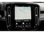 Volvo EC40 Single Motor Ext. Range 82 kWh Ultra Europa Black Edition | 20" Lichtmetalen velgen Black | Panoramadak | Microtech/Nubuck Stoelen| Verwarmbare voorstoelen+stuurwiel | Achterbank Verwarmd | Elektrisch bedienbare voorstoelen | 360 graden camera | Premium Audio by Harman Kardon | Warmtepomp | Adaptieve Cruise Control | Extra Getint Glas Achter|