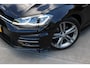 Volkswagen Golf Variant 1.0 TSI Highline Business R PANO