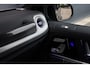 Mercedes-Benz G-klasse AMG 63 V8 | Facelift | Techniekpakket | Performance-pakket | Distronic | AMG Drivers Package | Burmester | Nappa Leder | Verwarmd Stuurwiel | Trekhaak | Keyless Go | Massage | Matte PPF |