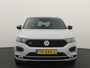 Volkswagen T-Roc 1.5 TSI Sport R-LINE / AUTOMAAT / NWE D-RIEM / PANORAMADAK / TREKHAAK / FULL LED / CAMERA / CARPLAY / ACC / NL-AUTO