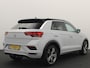 Volkswagen T-Roc 1.5 TSI Sport R-LINE / AUTOMAAT / NWE D-RIEM / PANORAMADAK / TREKHAAK / FULL LED / CAMERA / CARPLAY / ACC / NL-AUTO