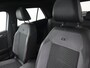 Volkswagen T-Roc 1.5 TSI Sport R-LINE / AUTOMAAT / NWE D-RIEM / PANORAMADAK / TREKHAAK / FULL LED / CAMERA / CARPLAY / ACC / NL-AUTO