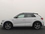Volkswagen T-Roc 1.5 TSI Sport R-LINE / AUTOMAAT / NWE D-RIEM / PANORAMADAK / TREKHAAK / FULL LED / CAMERA / CARPLAY / ACC / NL-AUTO