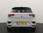Volkswagen T-Roc 1.5 TSI Sport R-LINE / AUTOMAAT / NWE D-RIEM / PANORAMADAK / TREKHAAK / FULL LED / CAMERA / CARPLAY / ACC / NL-AUTO