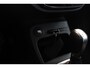 Renault Captur 1.3 TCe Intens Trekhaak | Carplay | Keyless | Camera | LED | Cruise | Clima | 17" LMV | PDC V+A