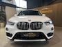 BMW X1 sDrive20i Executive M-PAKKET AUTOMAAT | LEDER | NAVIGATIE |