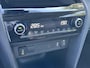 Toyota Yaris Cross 1.5 Hybrid Executive | Carplay | Head up display|  Stoelverwarming | 18 inch LM-velgen | Parkeersensoren |