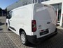 Toyota ProAce City 1.5 D-4D COOL L2 ALL-SEASON 3-PERS AIRCO CRUISE BETIMMERD P-SENSOREN DAB APPLE/ANDROID 6-SPEED