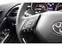 Toyota C-HR / C-HR+ 2.0 Hybrid Style Bi-tone // JBL Audio // Stoelverwarming