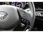 Toyota C-HR / C-HR+ 2.0 Hybrid Style Bi-tone // JBL Audio // Stoelverwarming